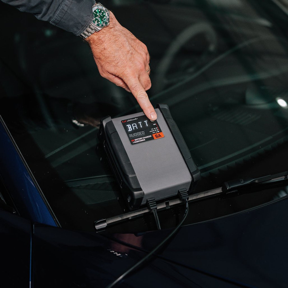 SCHUMACHER® SPX459 RUGGED 12V BATTERY CHARGER AND MAINTAINER, 6A