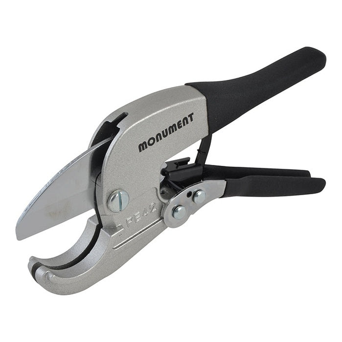 Monument 2645T Ratchet Action Plastic Pipe Cutter 42mm