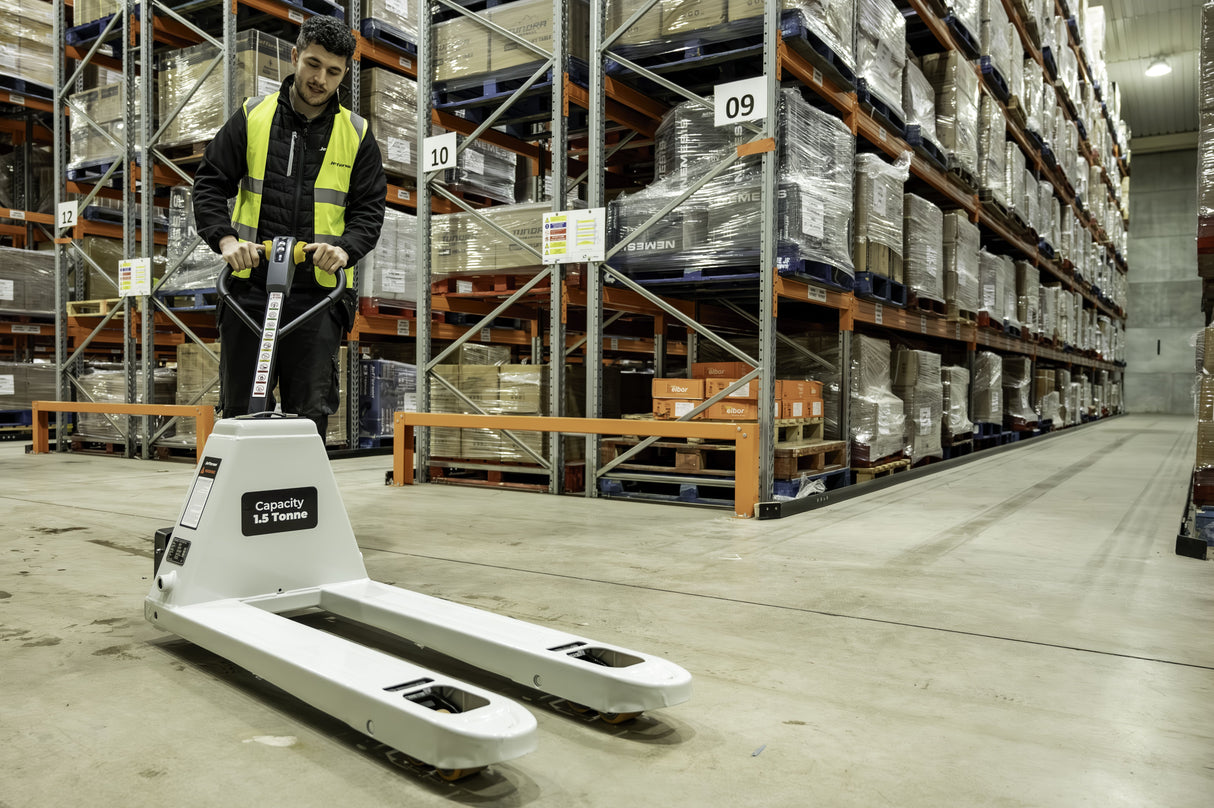 JEFFERSON 1.5 TONNE ELECTRIC PALLET TRUCK