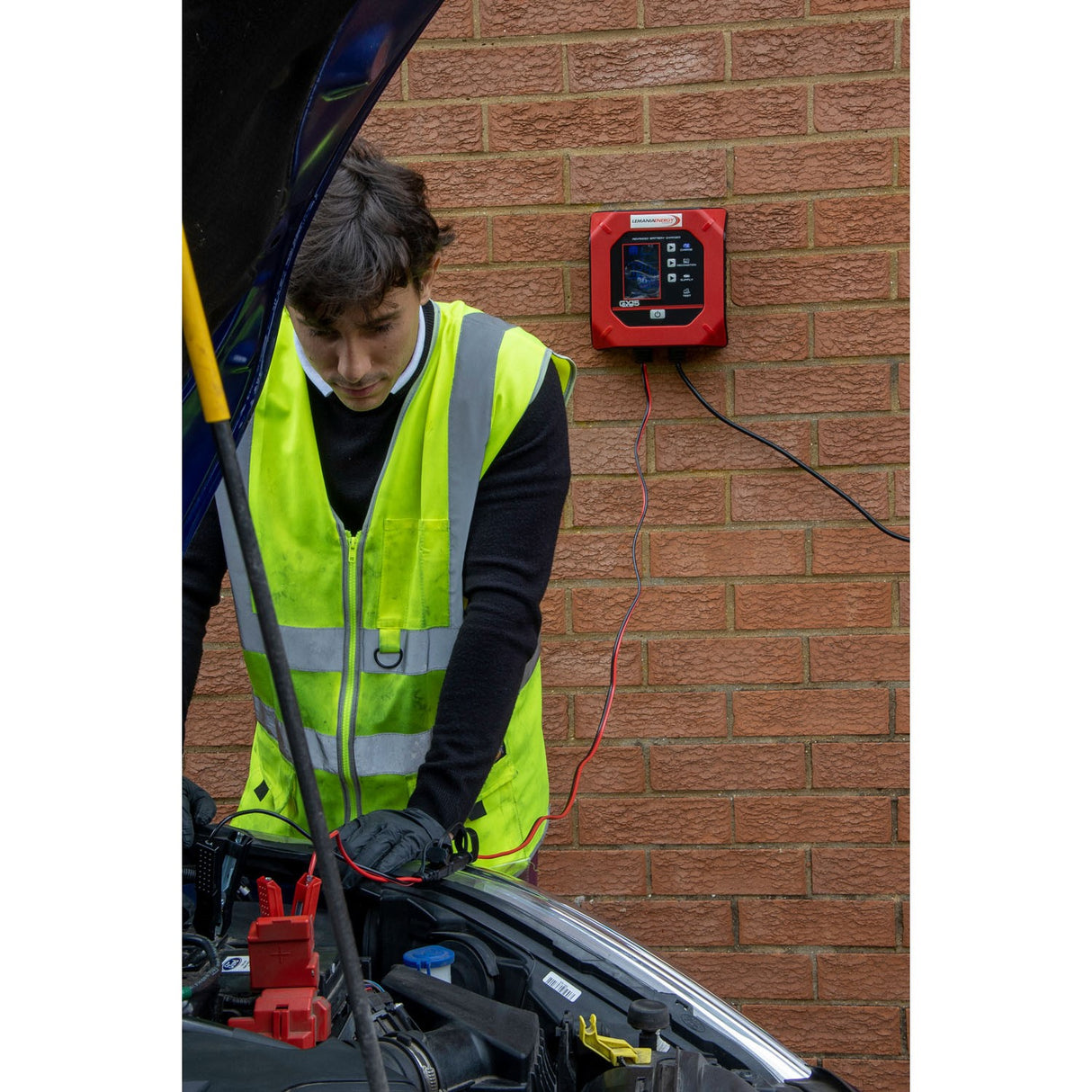 SIP ADVANCED BATTERY CHARGER GX15