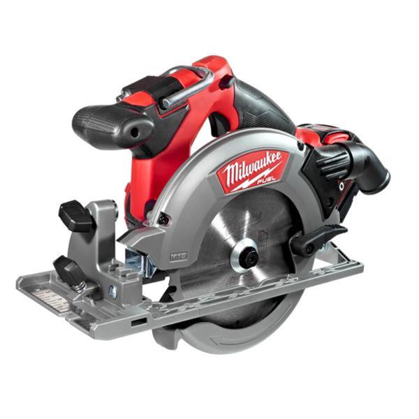 MILWAUKEE CIRCULAR SAW WITH BLADE