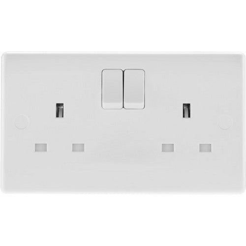 BG 2 GANG SOCKET SWITCHED