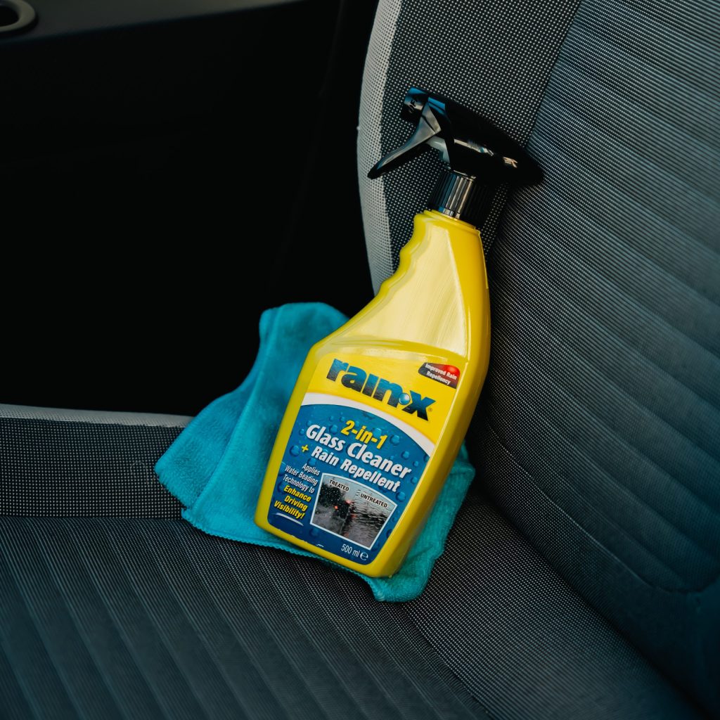 RAINX 2-IN-1 GLASS CLEANER AND RAIN REPELLENT 500ML